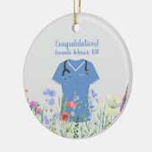 BSN-verpleegster blauwe werkkleding Keramisch Ornament (Links)