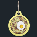 Bubble en Squeak Brunch UK British Food Cuisine Huisdierpenning<br><div class="desc">Voetvormig ontwerp bevat een originele markeringsteken van 'bubble and squeak',  een klassiek Brits voedsel dat bestaat uit kool en aardappelen,  en dat voorzien is van een ei.</div>