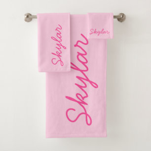 Bubble Gum Pink Hot Roze Aangepaste Cursieve Naam Bad Handdoek