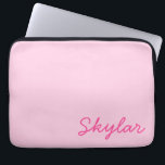 Bubble Gum Pink Hot Roze Aangepaste Cursieve Naam Laptop Sleeve<br><div class="desc">Dit is een Bubble Gum Pink Hot Pink,  laptophoes met aangepaste kromme naam!</div>