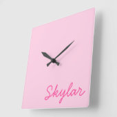 Bubble Gum Pink Hot Roze Aangepaste Cursieve Naam  Vierkante Klok (Hoek)