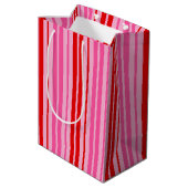 Bubblegum Roze Rood Verticale Strepen Design Medium Cadeauzakje (Achterkant Gekanteld)
