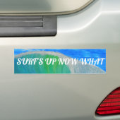 Bubblepacific bumper stickers, surf nu wat bumpersticker (Op auto)