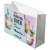 Bubbling over met opwinding bobba thee verjaardag groot cadeauzakje (Voorkant Gekanteld)