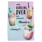 Bubbling over met opwinding bobba thee verjaardag medium cadeauzakje (Achterkant)