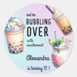 Bubbling over met opwinding bobba thee verjaardag ronde sticker