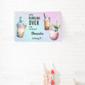 Bubbling over met opwinding bobba thee verjaardag spandoek (Insitu)