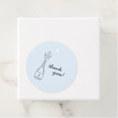 Bubbly Popping Champagne Bottle Bridal Shower Bedankjes Labels (In situ)
