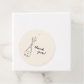 Bubbly Popping Champagne Bottle Bridal Shower Bedankjes Labels (In situ)