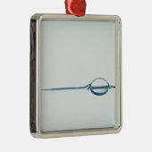 Bubels op het wateroppervlak metalen ornament (Rechts)