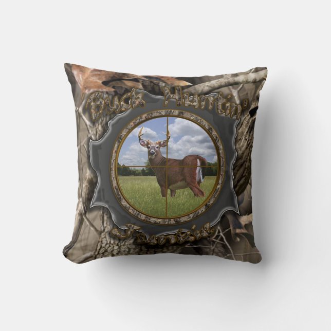Buck Huntin' Junkie Camo Pillow Kussen (Voorkant)