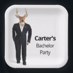 Buck In a Tuxedo voor vrijgezellenfeest Papieren Bordje<br><div class="desc">Herten in trouwsmoking voor een vrijgezellenfeest.</div>