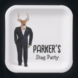 Buck In a Tuxedo voor vrijgezellenfeest Papieren Bordje<br><div class="desc">Buck herten in een zwarte trouwsmoking voor een vrijgezellenfeest. Tekst kan worden bewerkt.</div>