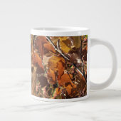 Buck in Herfst Camo White Tail Deer Grote Koffiekop (Rechts)