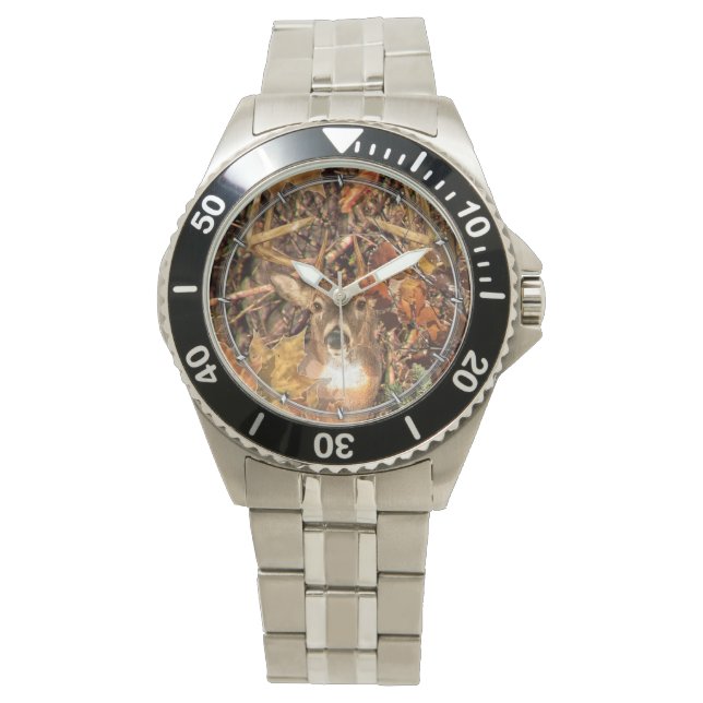 Buck in Herfst Camo White Tail Deer Horloge (Voorkant)