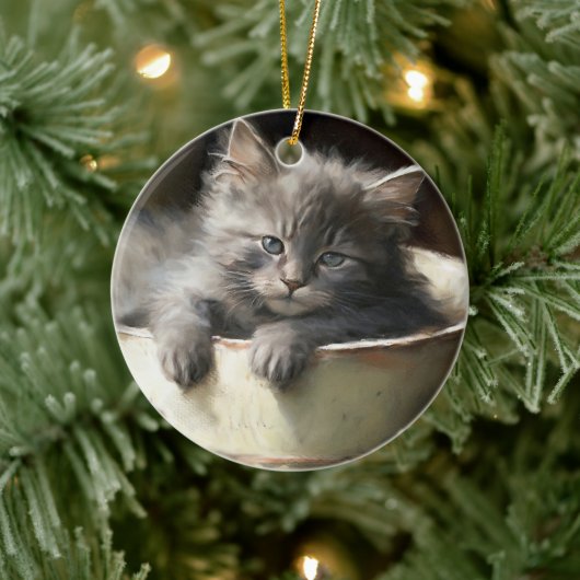 Bucket vol met Joy Sweet Grey Kitten Keramisch Ornament (Boom)