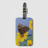 Buckeye vlinder op gele margriet bagagelabel (Voorkant (verticaal))