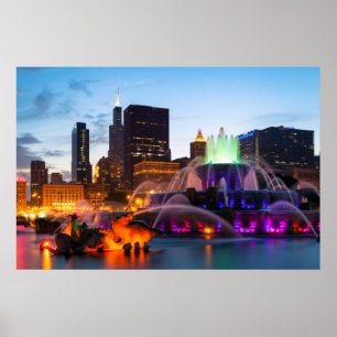 Buckingham Fountain Lit bij nacht Poster