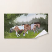 Buckskin Tobiano Paint Horses Print Bad Handdoek (Handdoek)