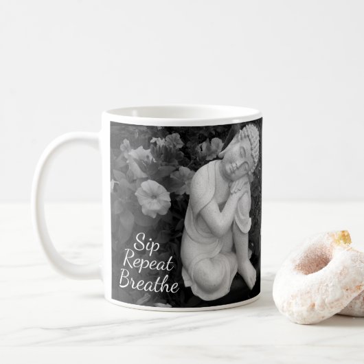 Buddha Sip Breathe Repeat –Black Wht Affirmation Koffiemok (Met donut)