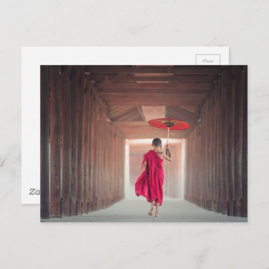 Buddhist Monk with Red Umbrella Briefkaart (Voorkant / Achterkant)
