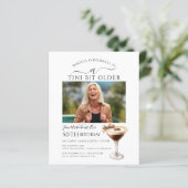 BUDGET 50e verjaardag Foto Espresso Martini Uitnod (Staand voorkant)