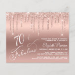 Budget 70th Birthday Glitter Roos Gold Invitation Flyer<br><div class="desc">OPMERKING: enveloppen zijn niet inbegrepen en deze budgetvriendelijke uitnodiging prints op dun papier,  niet dikke kaarten. Elegant en chic 70th verjaardagsfeest met "70 & Fabulous" in een stijlvol wit schrift op een gouden achtergrond van het roos en gouden faux glitter van het roos.</div>