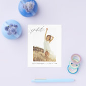 Budget Afstudeerfoto Aankondiging Minimalistisch Flyer (Enkel)