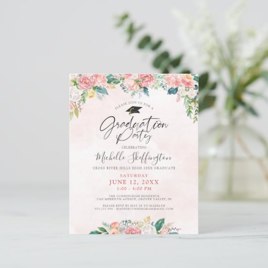 Budget Afstuderen Elegant Floral Script Invitation (Staand voorkant)