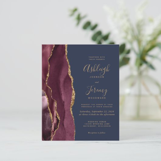 Budget Agate Burgundy Navy Blue Wedding Invitation (Staand voorkant)