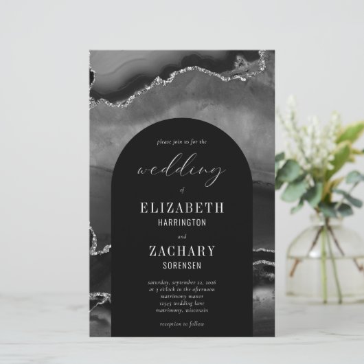 Budget Arch Black Silver Agate Wedding Uitnodiging (Staand voorkant)