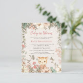 Budget Baby in het Baby shower van het kattenmeisj (Staand voorkant)