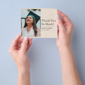 BUDGET Beige Modern Script Photo Afstudeerder Hart Flyer (Hand)