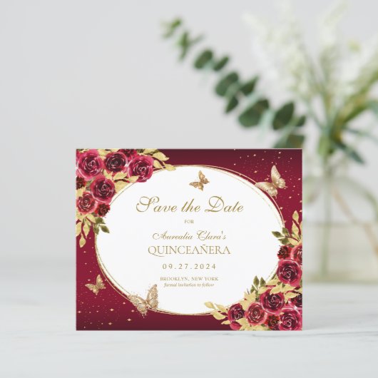 BUDGET Bloemen Rode Gouden Vlinder Quinceanera (Staand voorkant)