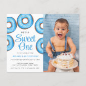 Budget Blue Donut 1e foto Verjaardagsfeest Uitnodi (Voorkant)