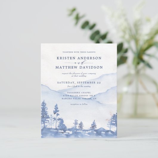 Budget Blue Mountain Waterverf bruiloft uitnodigin (Staand voorkant)