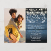 Budget Blue Rustic Wood 2 Foto Wedding Invite (Voorkant)