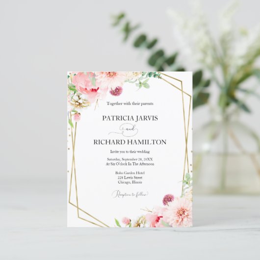 Budget Blush Floral Geometric Wedding Uitnodiging (Staand voorkant)