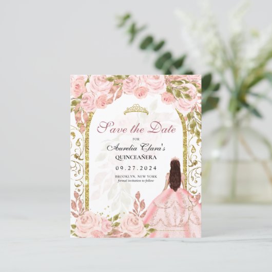 Budget Blush Roze Bloemen Quinceanera Save the Dat (Staand voorkant)