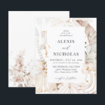 Budget Boho Beach Tropical beige Floral Wedding<br><div class="desc">** SATIN PAPIER IS PAPIER THIN. UPGRADE HET PAPIER VOOR EEN THICKERPAPIER. HEEFT EEN OPTIE VOOR BEVELINGEN. *** Bespaar geld op uitnodigingen met deze kleinere uitnodiging die een optie voor enveloppen heeft. Maak je gasten klaar voor je geweldige bruiloft met je Boho Beach Tropisch Beige Floral Wedding uitnodigingen. Wil je...</div>