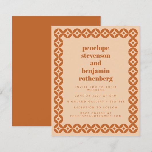 Budget Brown Tan Mid Mod Geometric Wedding Invite (Voorkant / Achterkant)