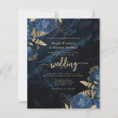 Budget bruiloftsinvitaties navyblauw goud bloemmot (Voorkant)