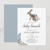 Budget Bunny Boho Dusty Blue Flower Baby shower in Uitnodiging Briefkaart (Voorkant / Achterkant)