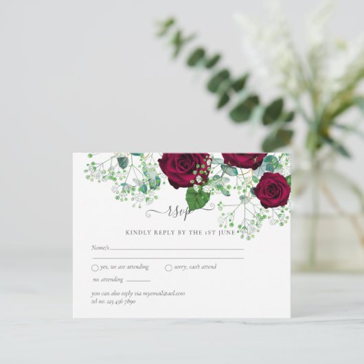 BUDGET Burgundy Red Roses Gypsophila WEDDING Briefkaart (Staand voorkant)