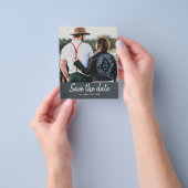 Budget Chic Uitnodiging Save the Date Foto Flyer (Hand)