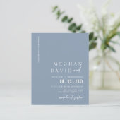 Budget Deusty Blue Modern Wedding Invitation (Staand voorkant)
