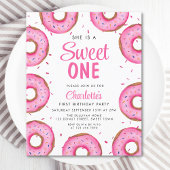 Budget Donut Girl's First Birthday Party Uitnodigi