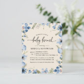 Budget Dusky Blue Flora Baby Brunch Uitnodiging (Staand voorkant)