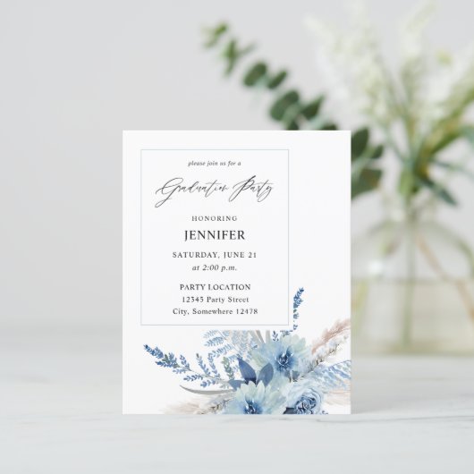 Budget Dusty Blue Boho Floral Graduation Party (Staand voorkant)