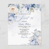 Budget Dusty Blue Floral Sweet 16 Uitnodiging (Voorkant)